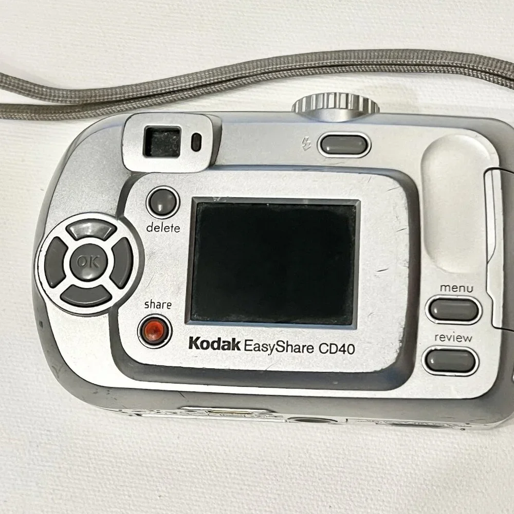 Kodak EasyShare CD40 4.0 MP Digital Camera Silver